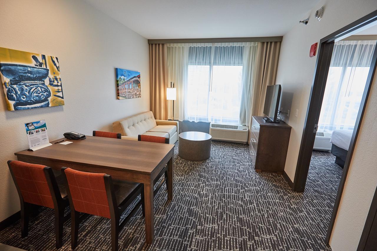 Gundersen Hotel & Suites لاكروس المظهر الخارجي الصورة